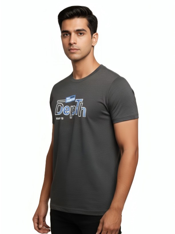 Mastertrait Men’s Anthracite Depth Urban Edge Graphic Tee